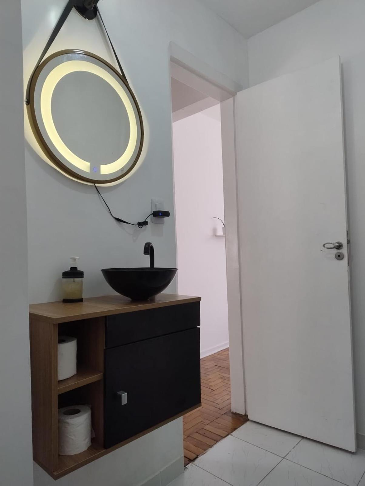 Apto Gorgeous, Renovated, Near Aeroporto Congonhas Apartamento *